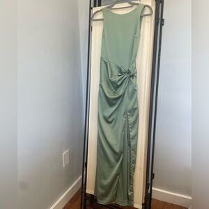 Stunning Jade A&F Wedding Guest Dress